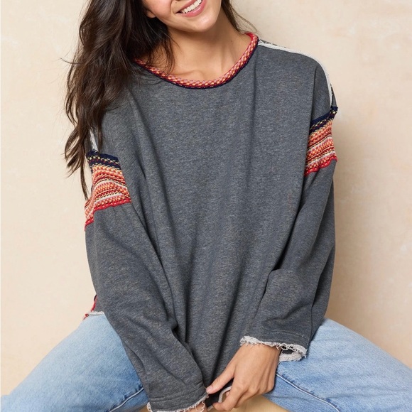 Natural Life Knit Trim Oversized Boho Sweatshirt Womens S/M Gray Raw Edge Lounge - Picture 1 of 14